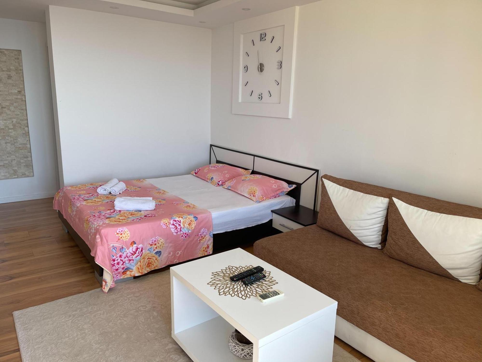 Days Inn Apartments Ulcinj Rom bilde