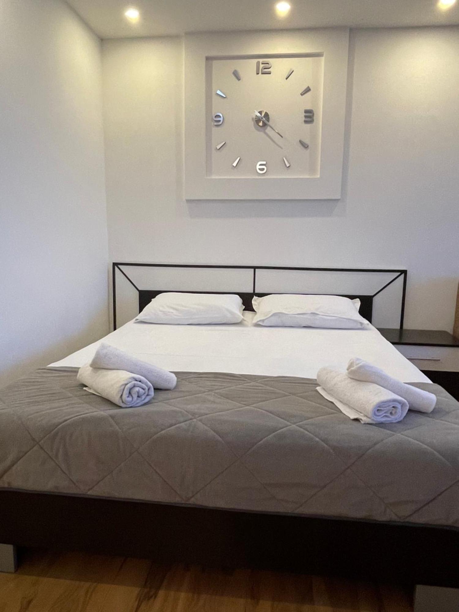 Days Inn Apartments Ulcinj Rom bilde